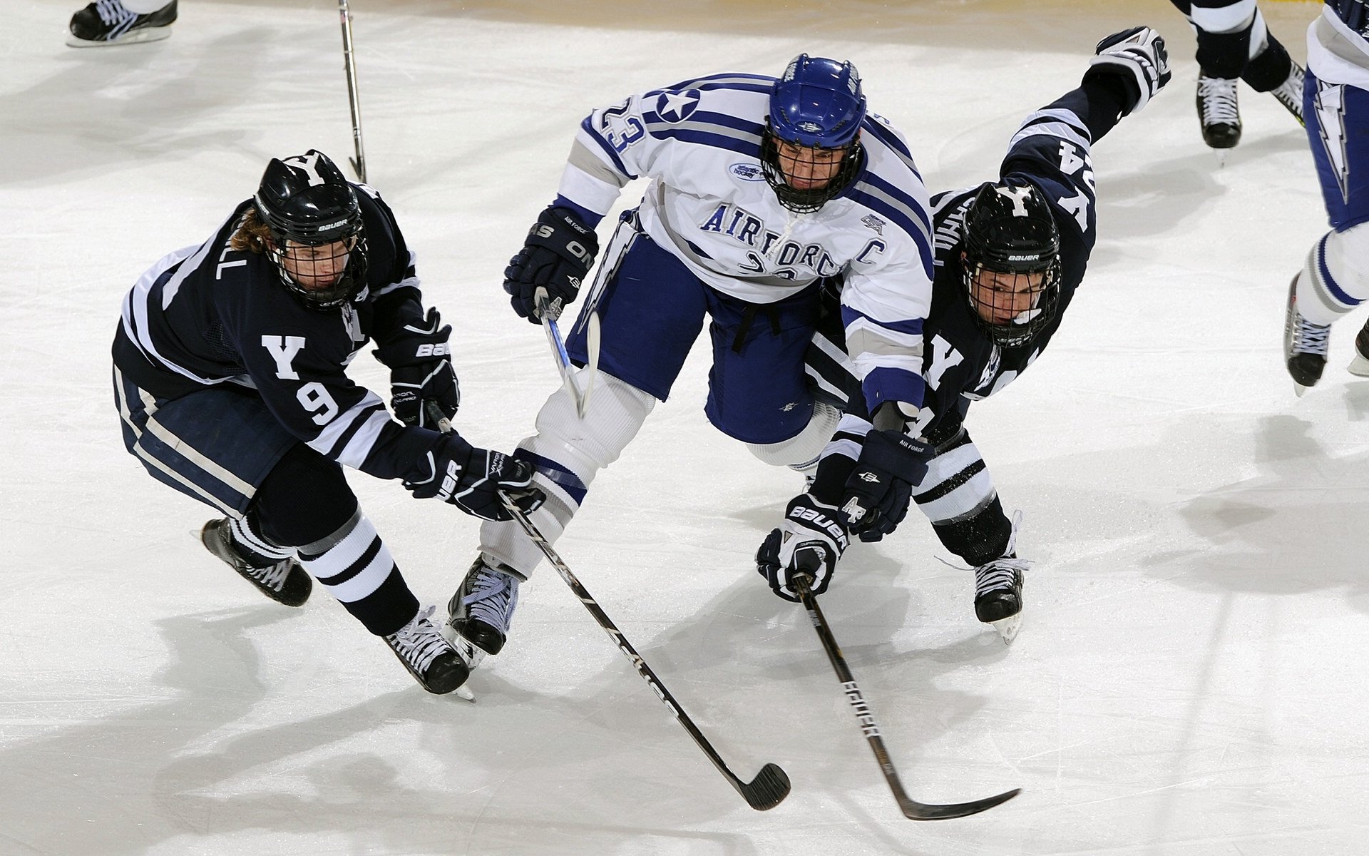 瓜达拉哈拉球员入选国家队名单,备战国际赛事,瓜达拉哈拉对莱昂